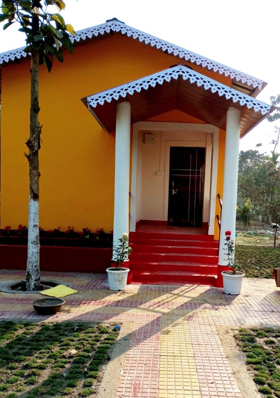 Krishna Farms And Village Resort Siliguri Buitenkant foto